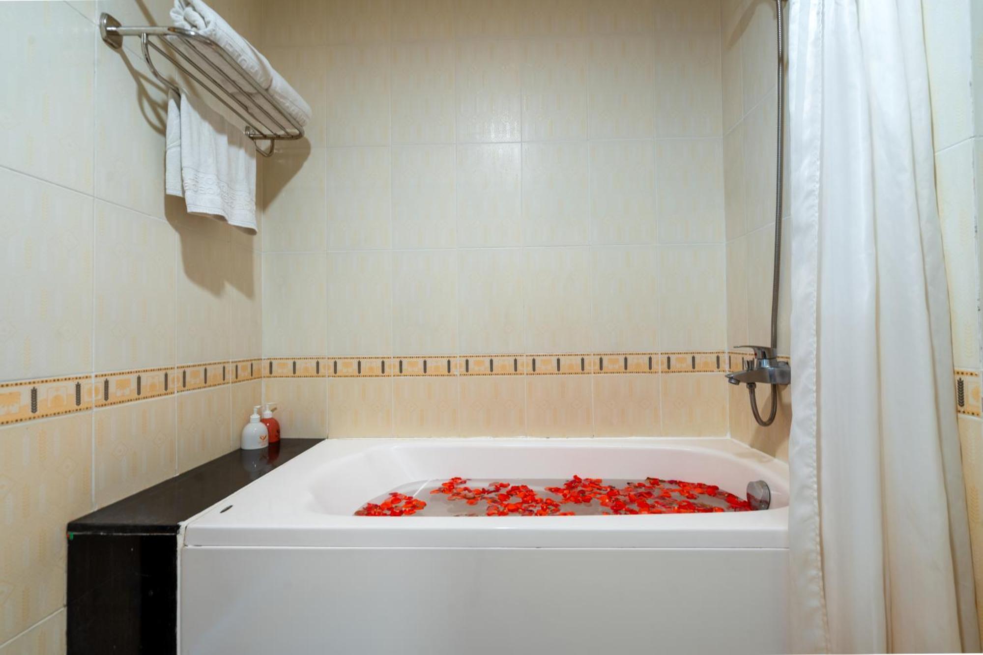 Bidv Beach Hotel Nha Trang Esterno foto