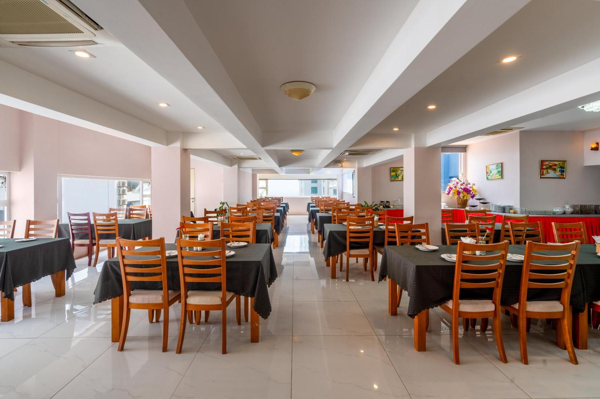 Bidv Beach Hotel Nha Trang Esterno foto