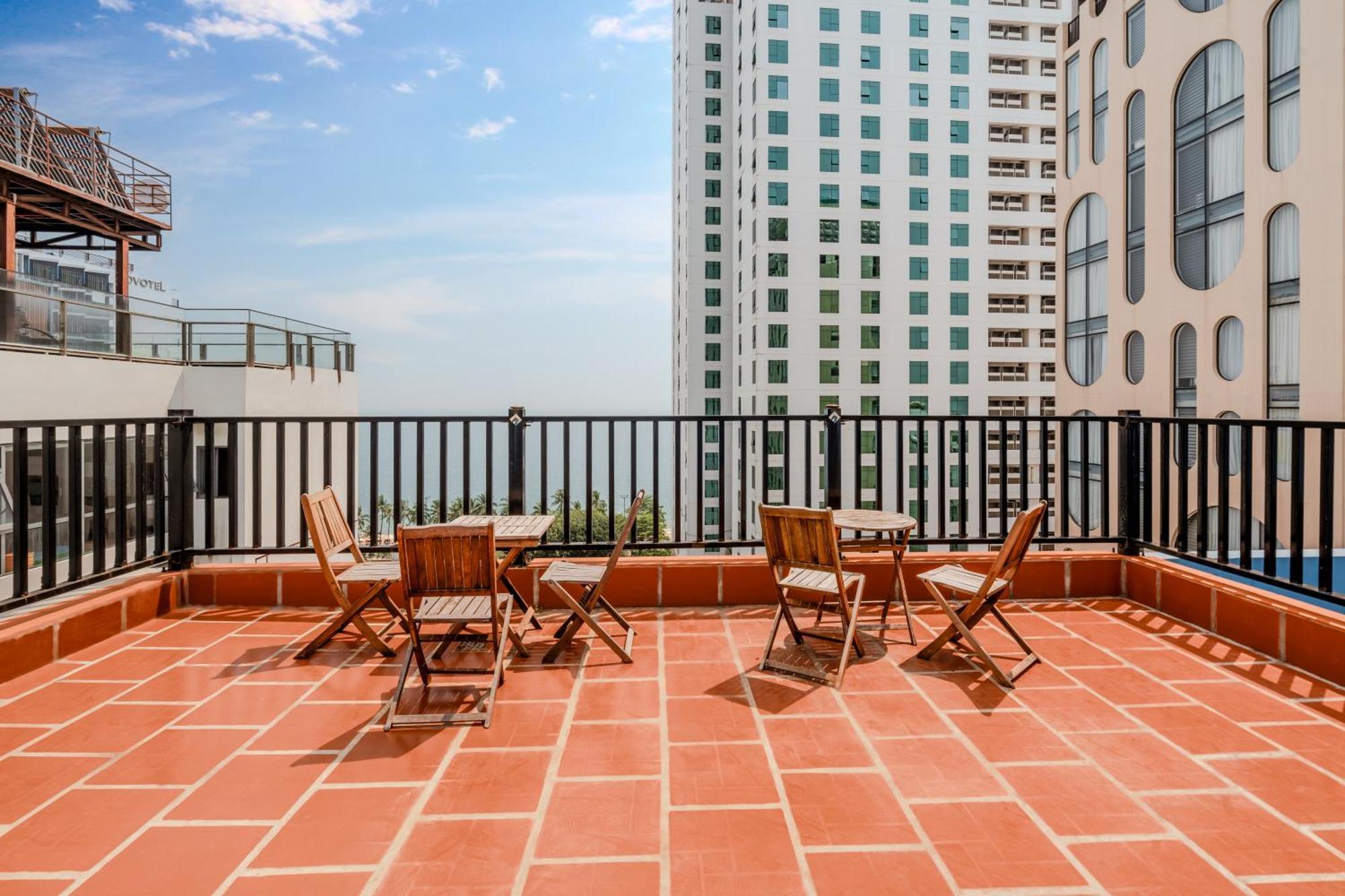 Bidv Beach Hotel Nha Trang Esterno foto